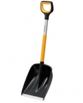 Автомобильная лопата для уборки снега Fiskars X-series